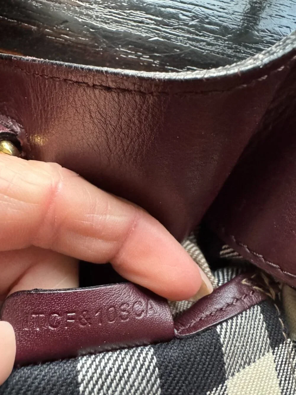 Authentic Burberry Nubuck Canvas Check Beckett Bag in Deep Claret - Picture 10 of 10